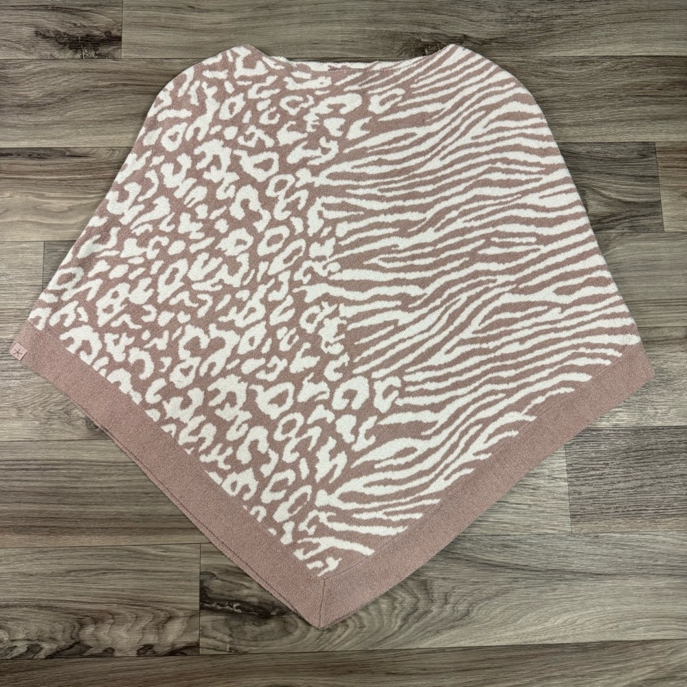 Barefoot Dreams CozyChic Ultra Lite Ocean Breeze Poncho in Rose Animal Print OS